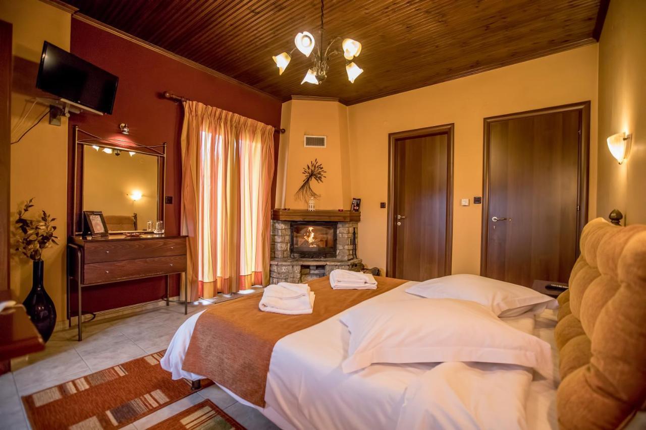 Kynthia Guesthouse Neochorion Bagian luar foto