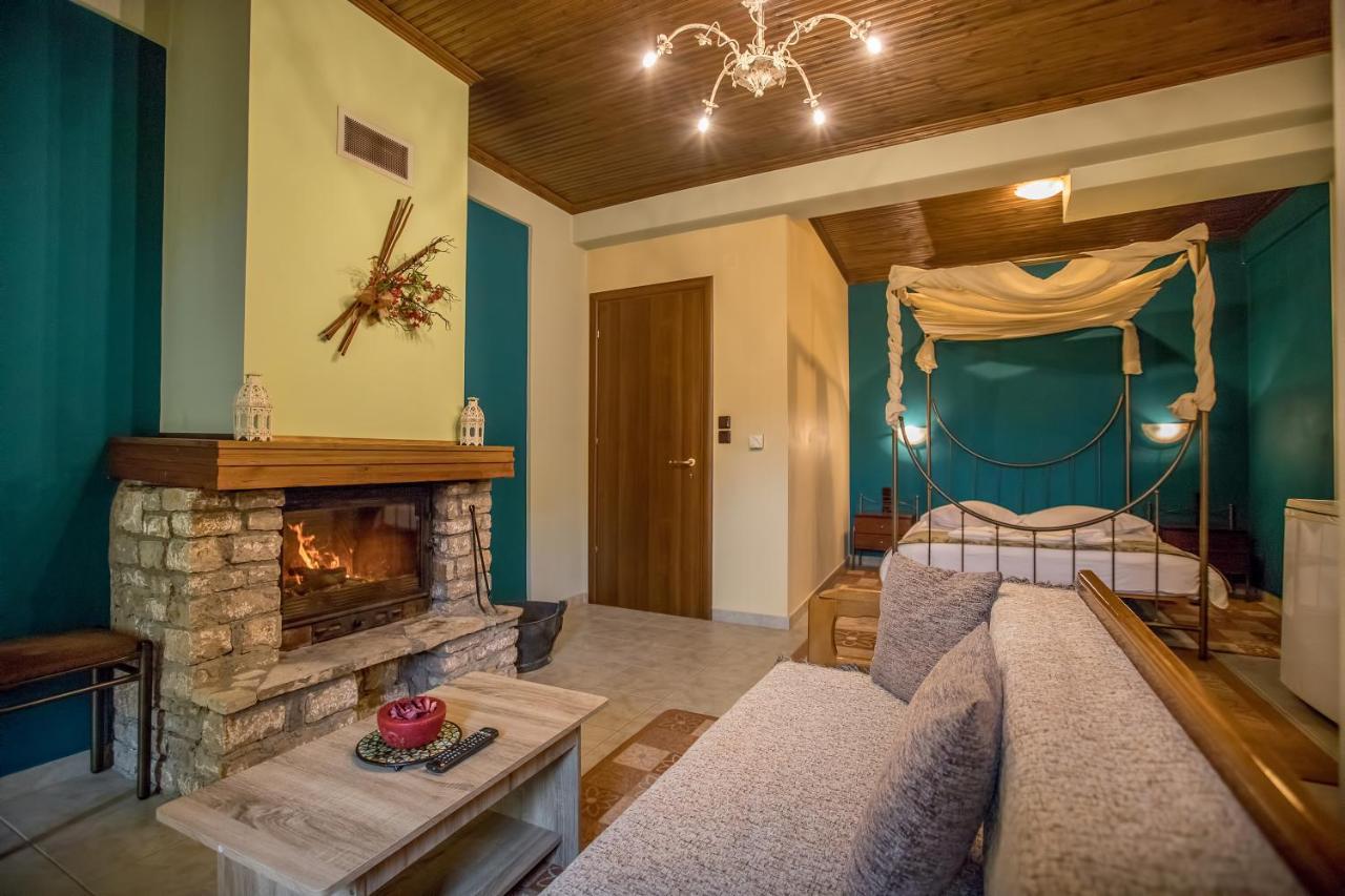 Kynthia Guesthouse Neochorion Bagian luar foto