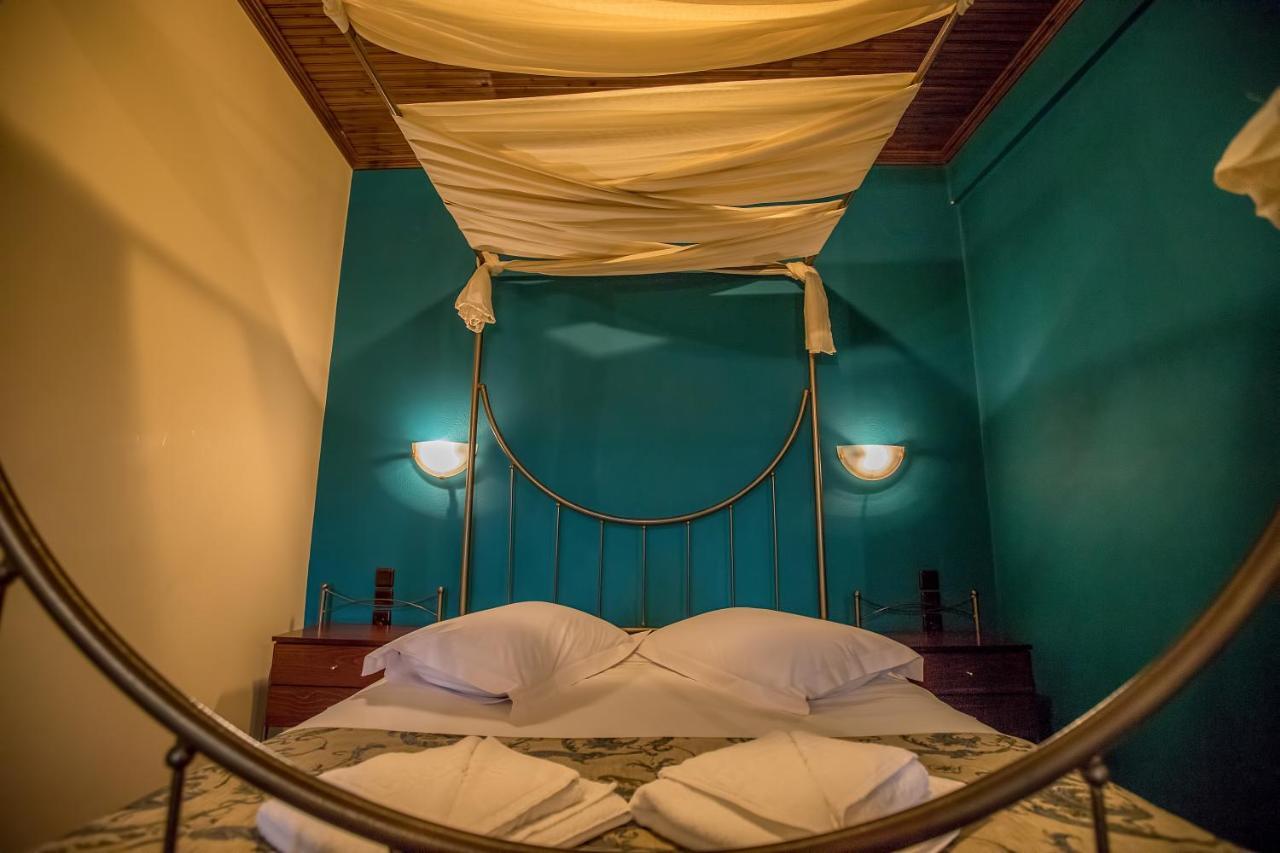 Kynthia Guesthouse Neochorion Bagian luar foto